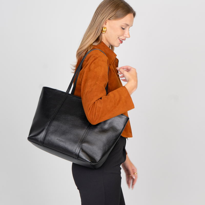 PRE ORDER - TOTE BAG VERSIÓN FULL - NEGRO - Image 4
