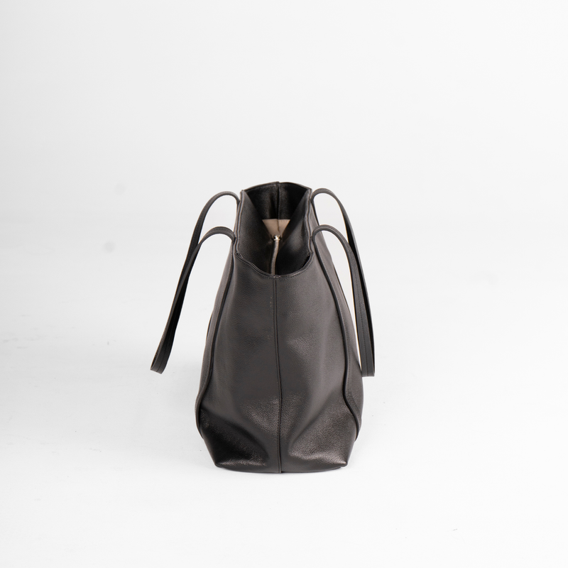 PRE ORDER - TOTE BAG VERSIÓN FULL - NEGRO - Image 6